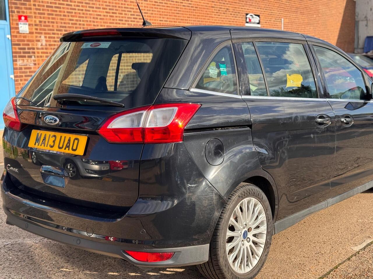 Used Ford Grand C-Max 2013 for sale - 76442532: Photo 8