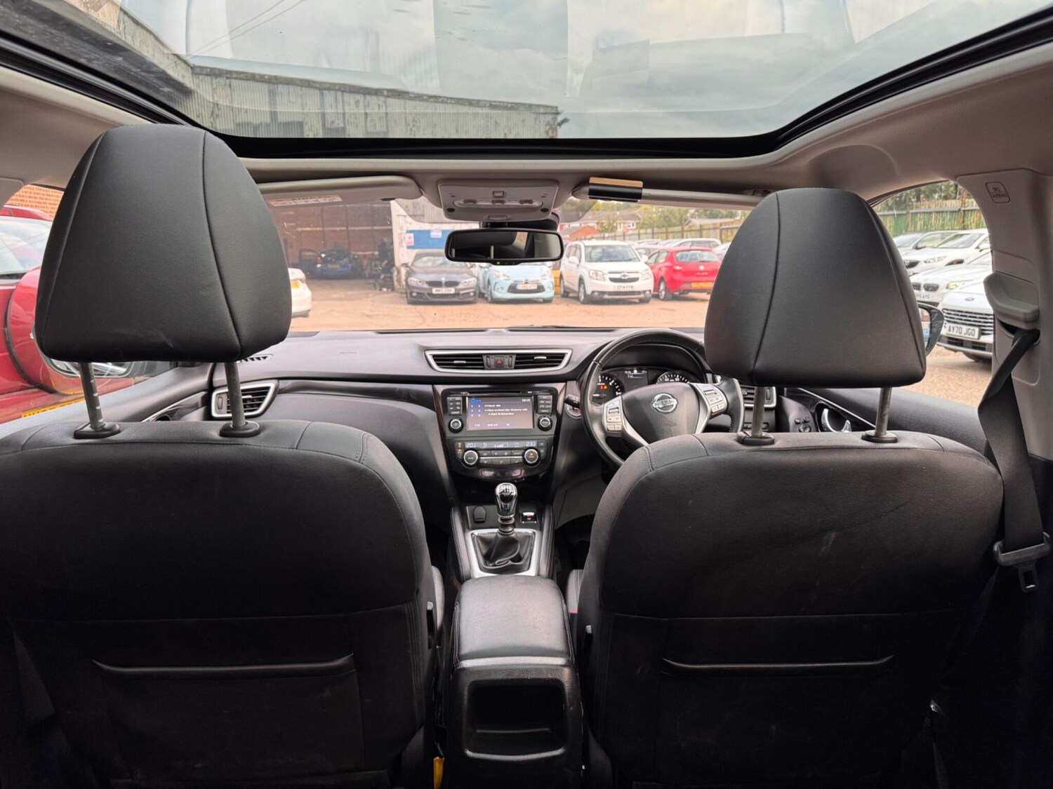 Used Nissan Qashqai 2016 for sale - 76100731: Photo 13