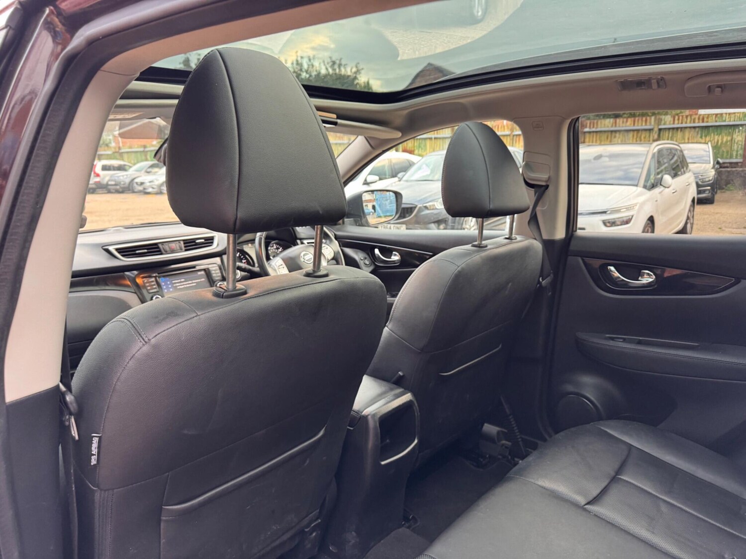 Used Nissan Qashqai 2016 for sale - 76100731: Photo 23