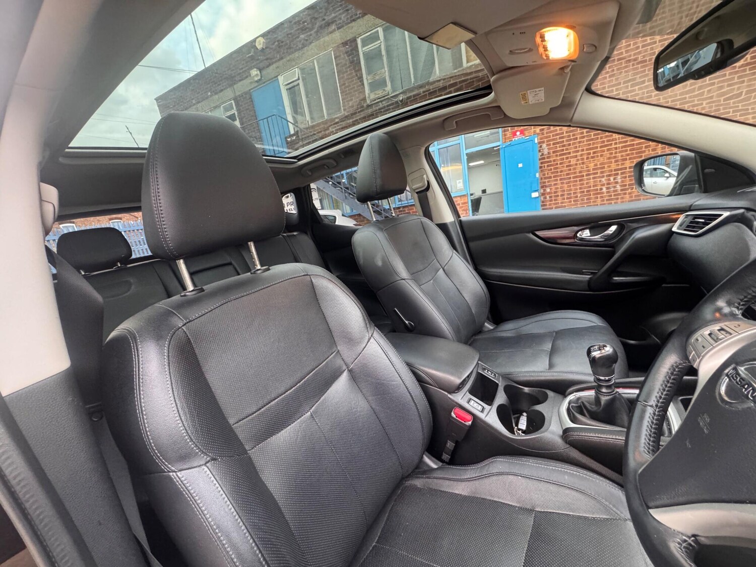 Used Nissan Qashqai 2016 for sale - 76100731: Photo 46