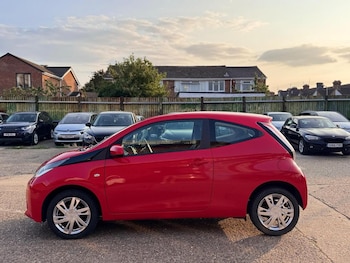 Used Toyota AYGO 2014 for sale - 75544433: Photo