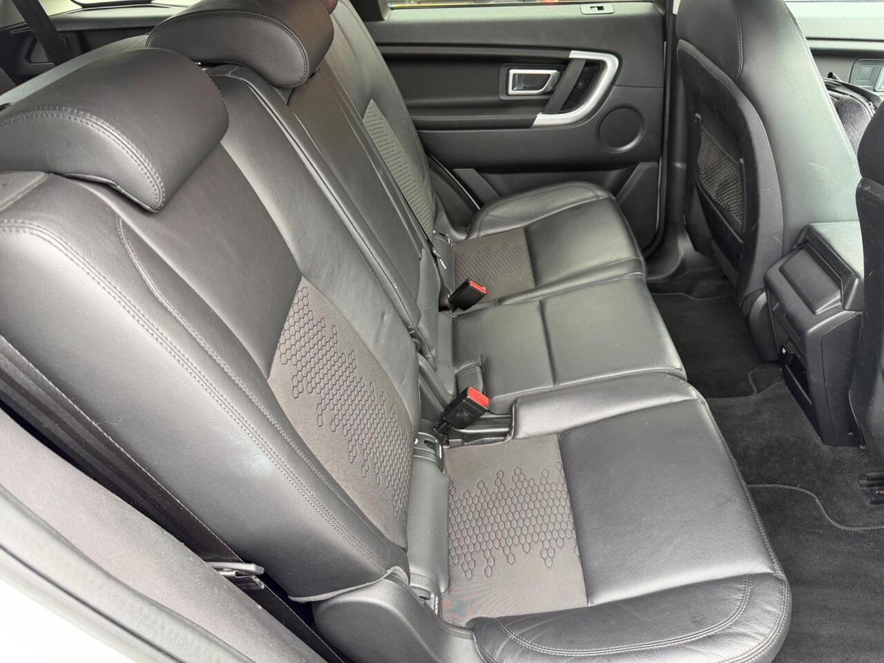 Used Land Rover Discovery Sport 2017 for sale - 78087735: Photo 20