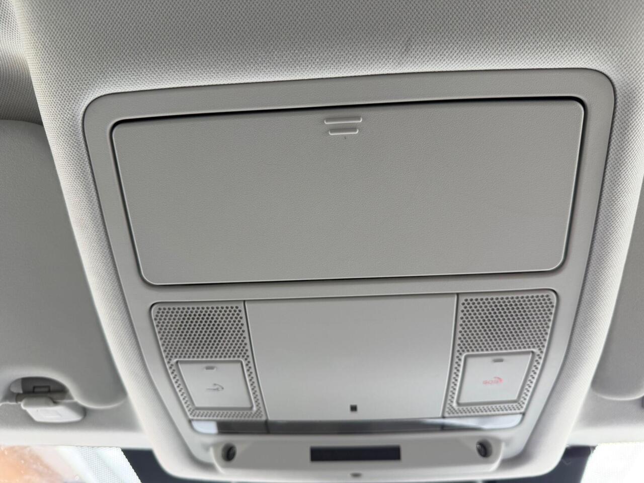 Used Land Rover Discovery Sport 2017 for sale - 78087735: Photo 48