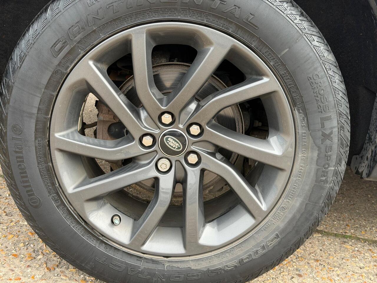 Used Land Rover Discovery Sport 2017 for sale - 78087735: Photo 54