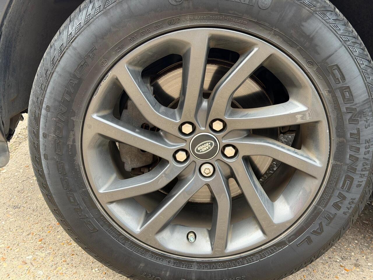 Used Land Rover Discovery Sport 2017 for sale - 78087735: Photo 56