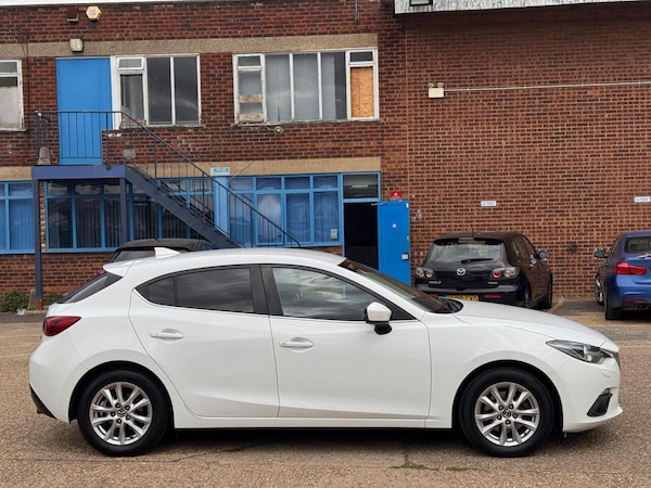 Used Mazda Mazda3 2016 for sale - 75672308: Photo 6