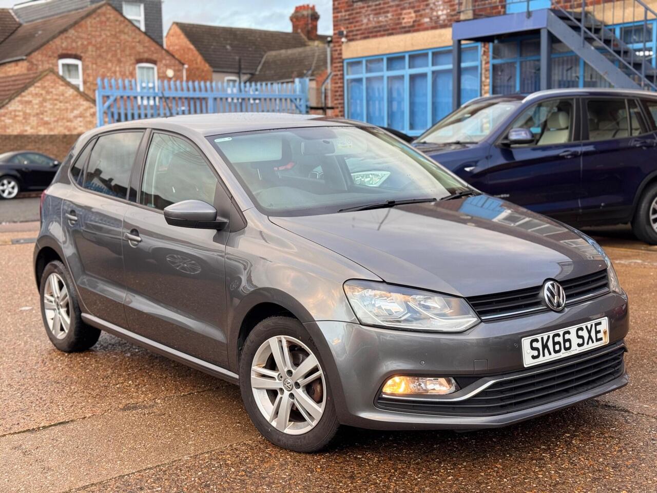Used Volkswagen Polo 2016 for sale - 78010966: Photo 2
