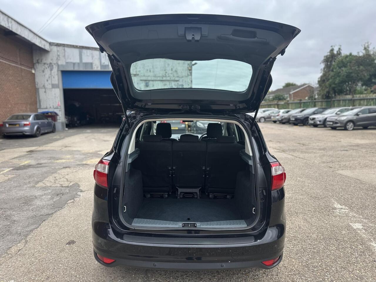 Used Ford C-Max 2014 for sale - 76389766: Photo 10