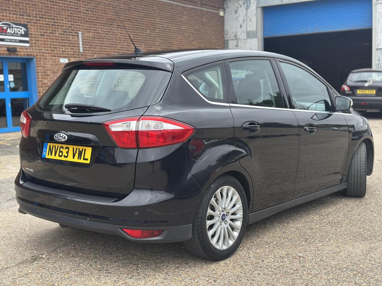 Used Ford C-Max 2014 for sale - 76389766: Photo 4