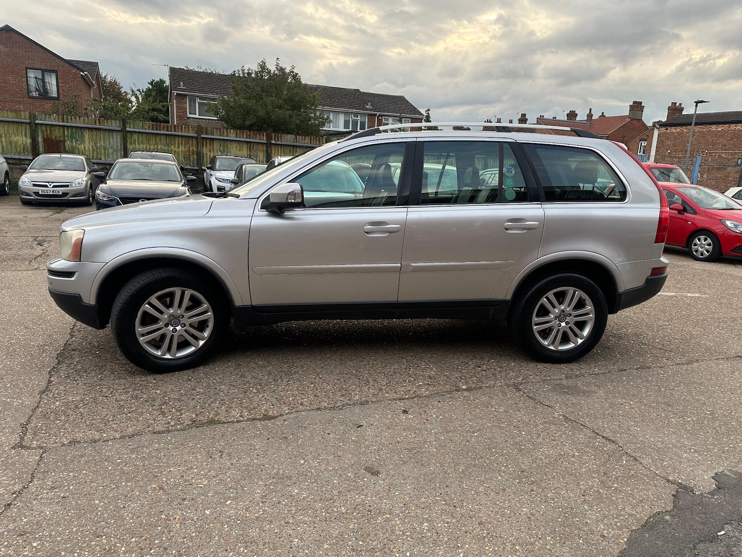 Used Volvo XC90 2007 for sale - 76389769: Photo 4