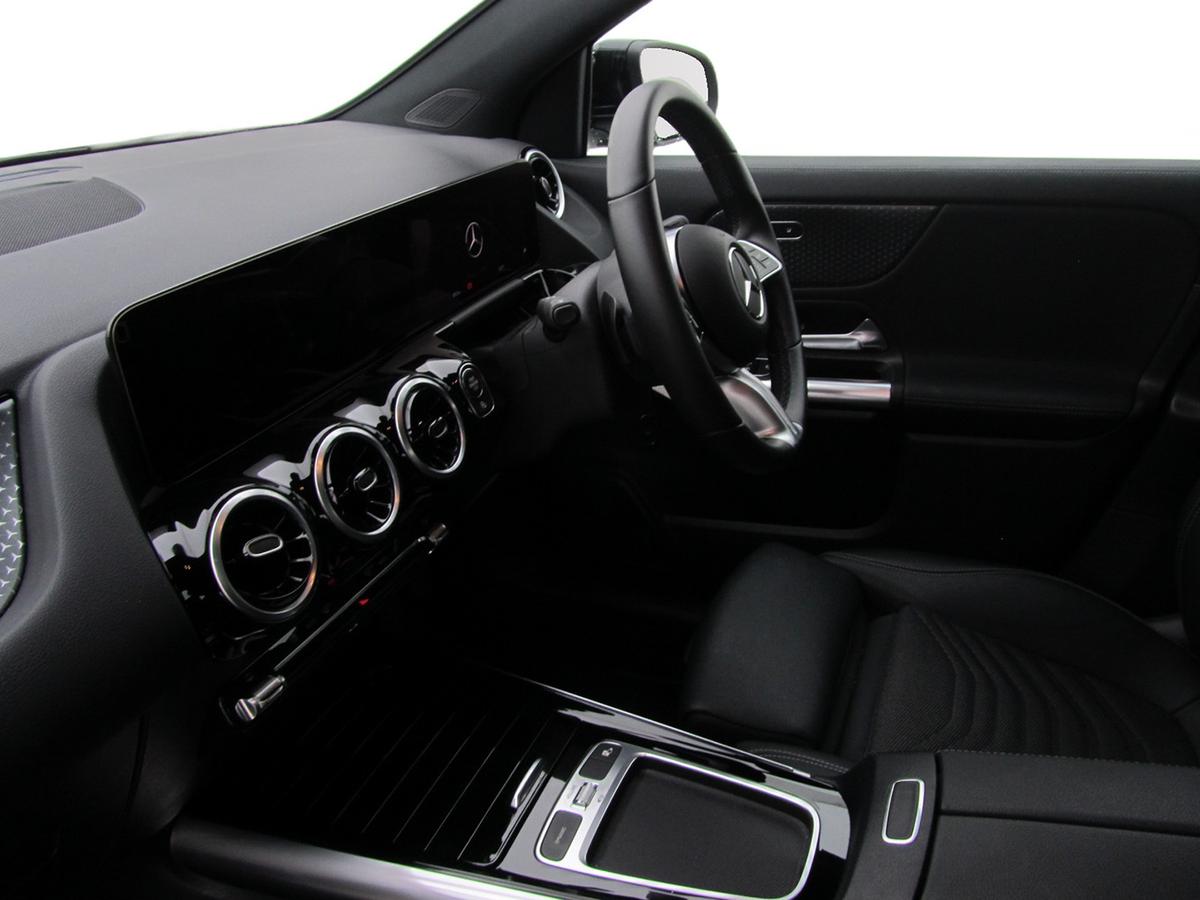 Used Mercedes-Benz GLA 2024 for sale - 76677293: Photo 16