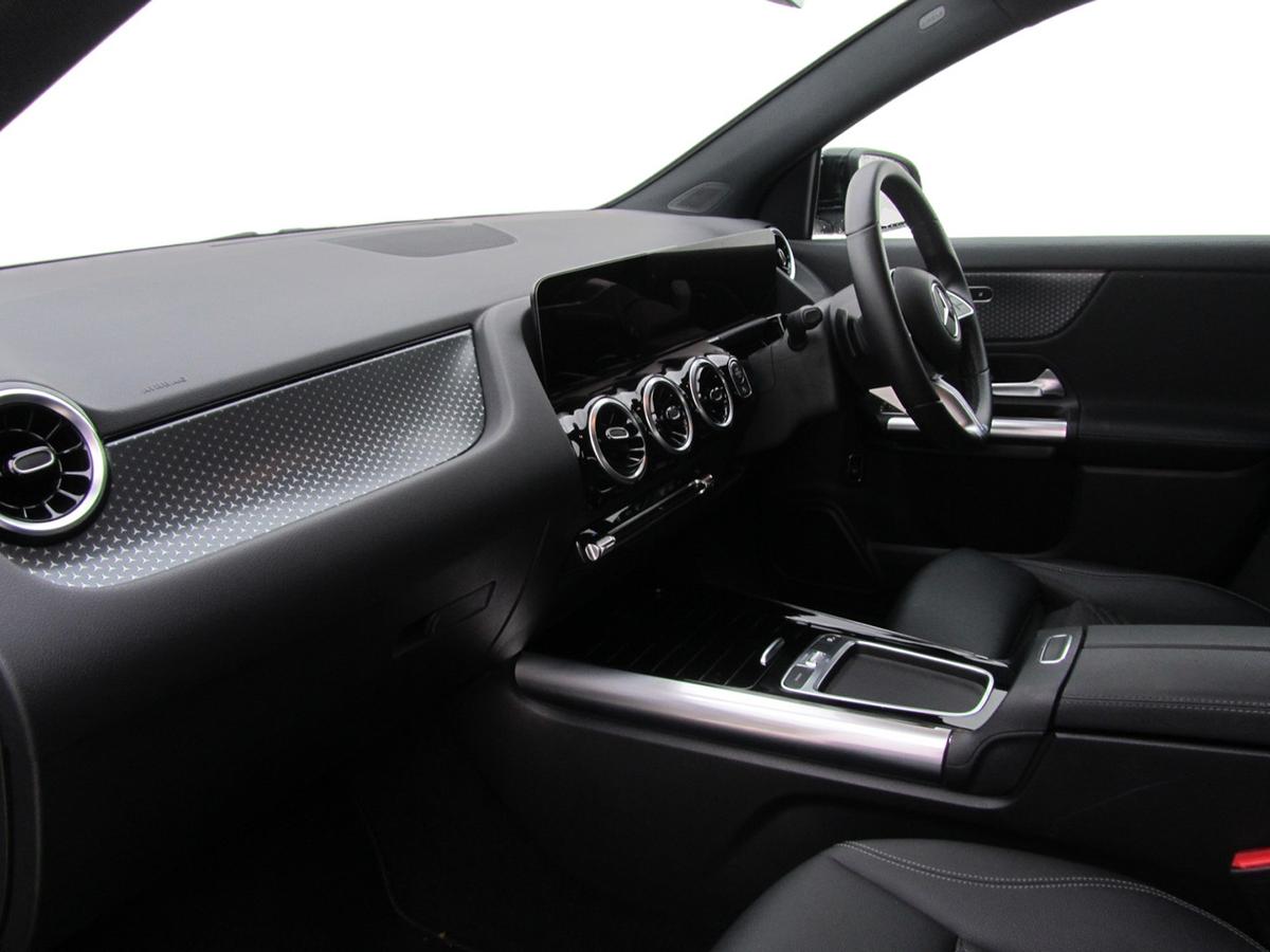 Used Mercedes-Benz GLA 2024 for sale - 76677293: Photo 3