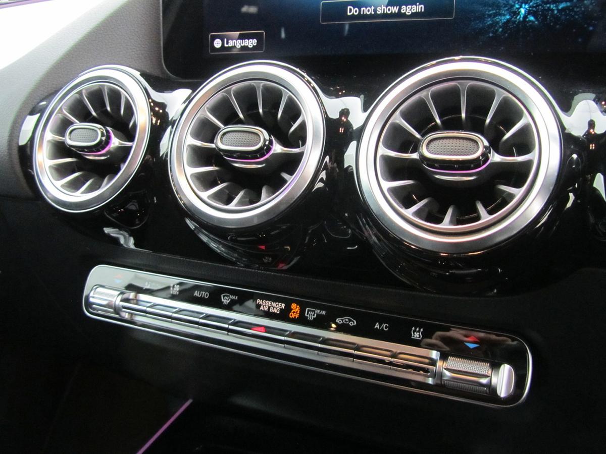 Used Mercedes-Benz EQA 2021 for sale - 76674587: Photo 23