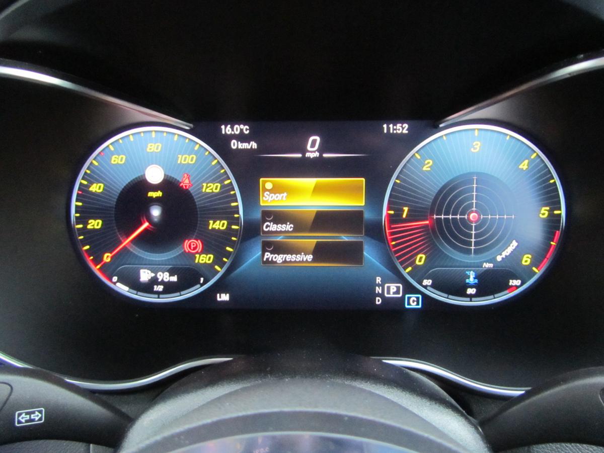 Used Mercedes-Benz GLC 2022 for sale - 76675094: Photo 17