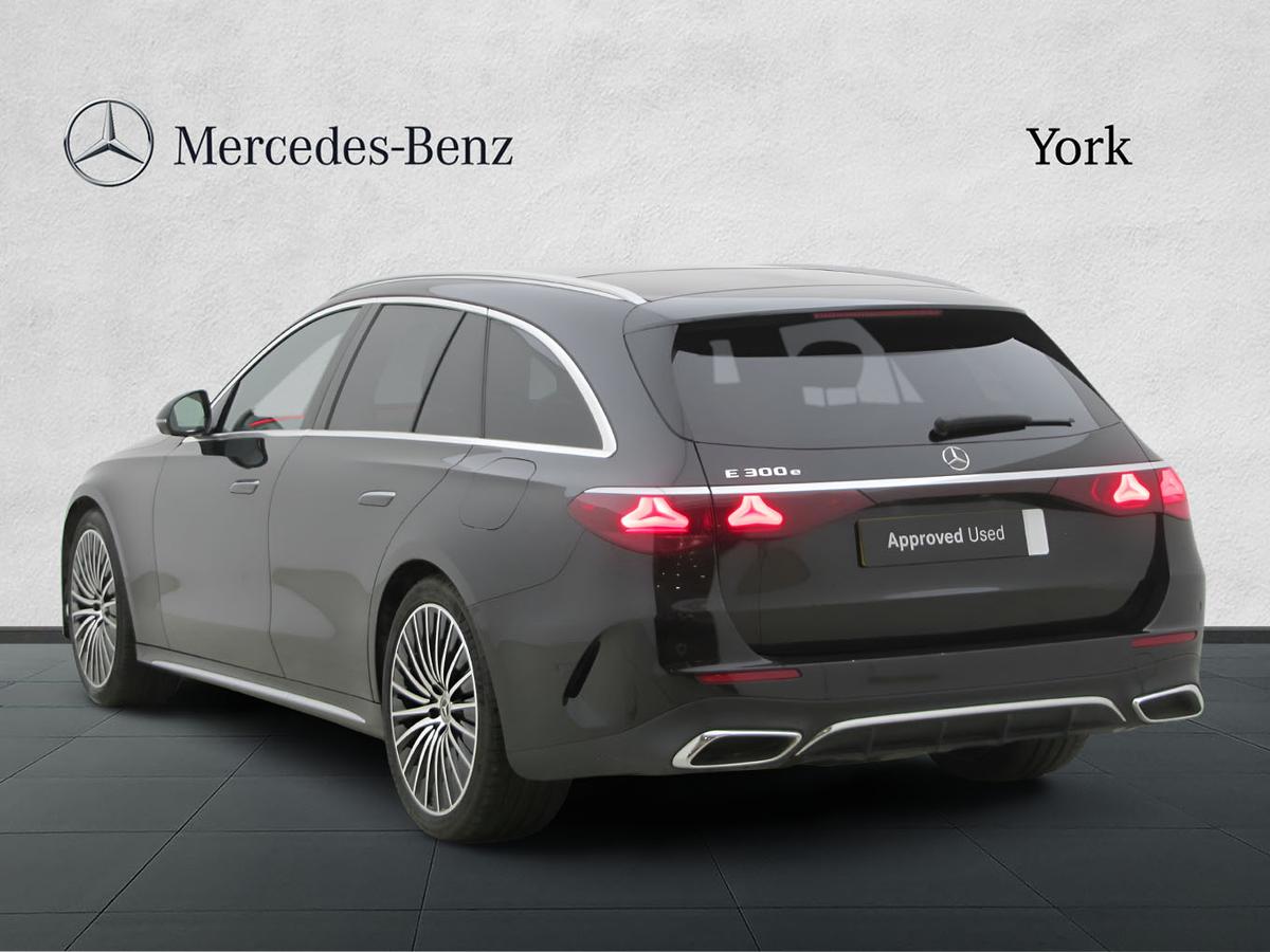 Used Mercedes-Benz E Class 2024 for sale - 76678408: Photo 2