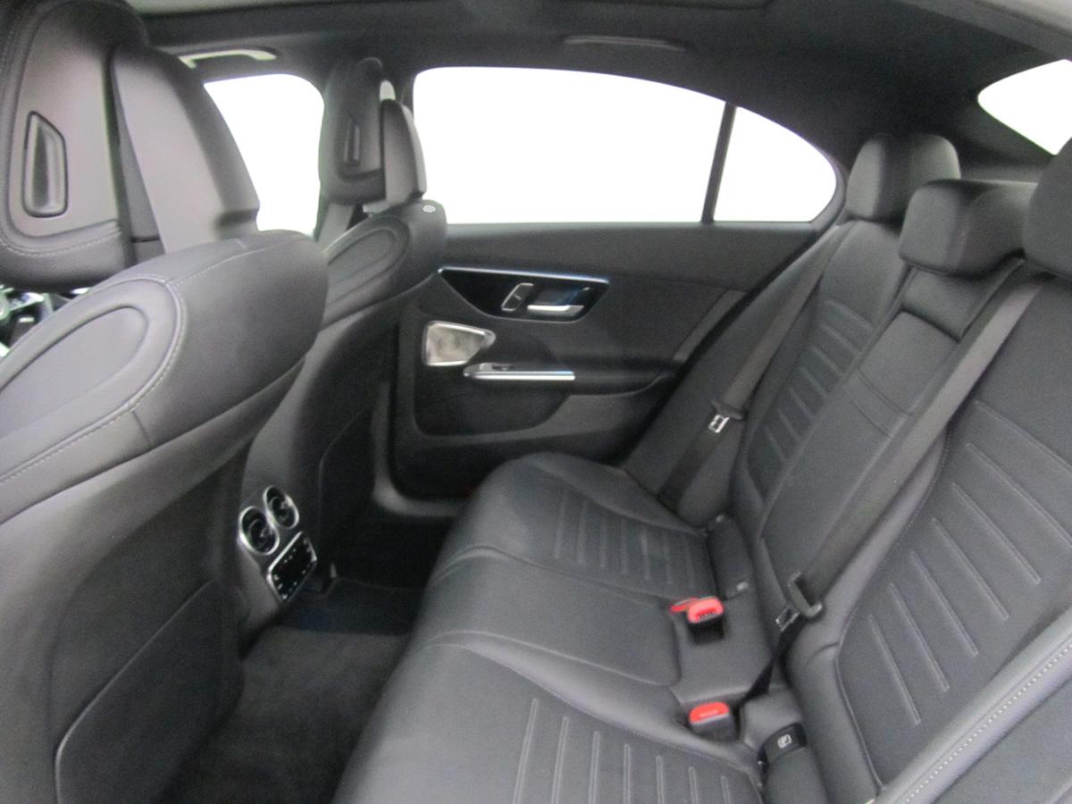 Used Mercedes-Benz C Class 2024 for sale - 77533077: Photo 8