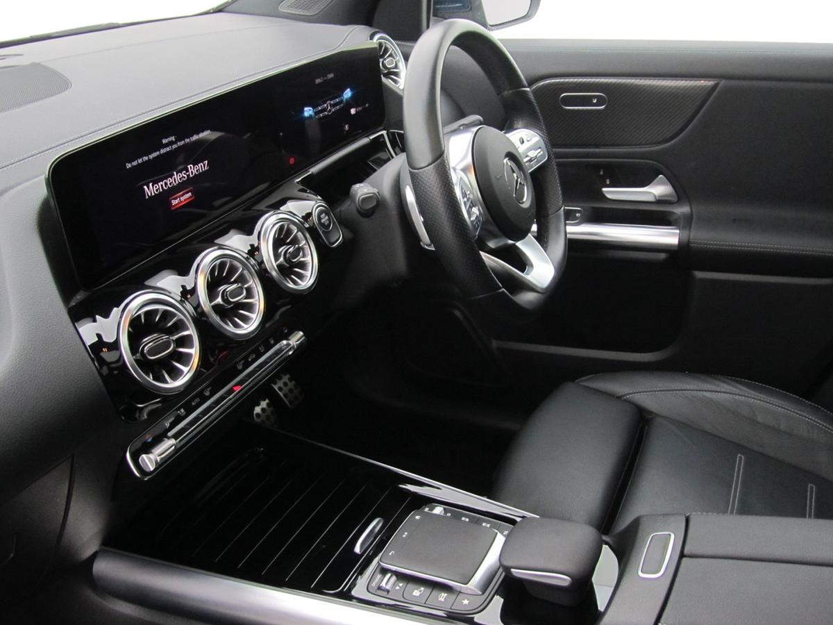 Used Mercedes-Benz GLA 2022 for sale - 76674950: Photo 3