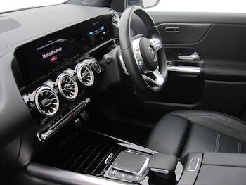 Used Mercedes-Benz GLA 2022 for sale - 76674950: Photo