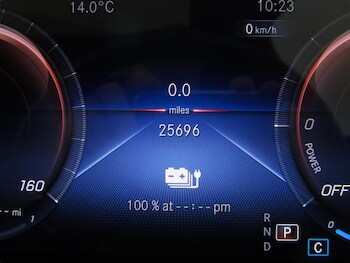 Used Mercedes-Benz GLA 2022 for sale - 76674950: Photo