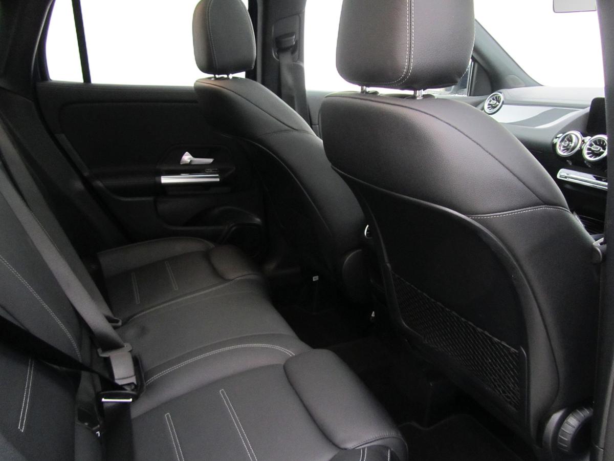 Used Mercedes-Benz GLA 2022 for sale - 76674950: Photo 8