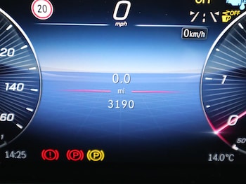 Used Mercedes-Benz GLA 2025 for sale - 77036702: Photo