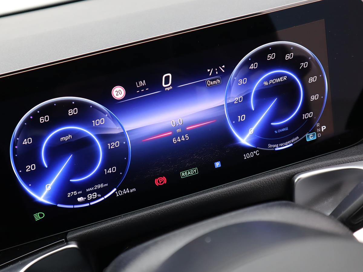 Used Mercedes-Benz EQB 2025 for sale - 78005388: Photo 4