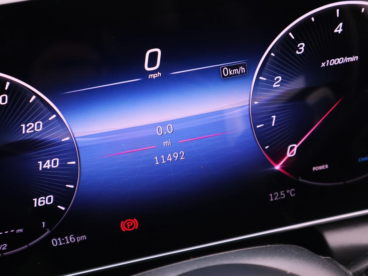 Used Mercedes-Benz GLC 2025 for sale - 77532964: Photo 4