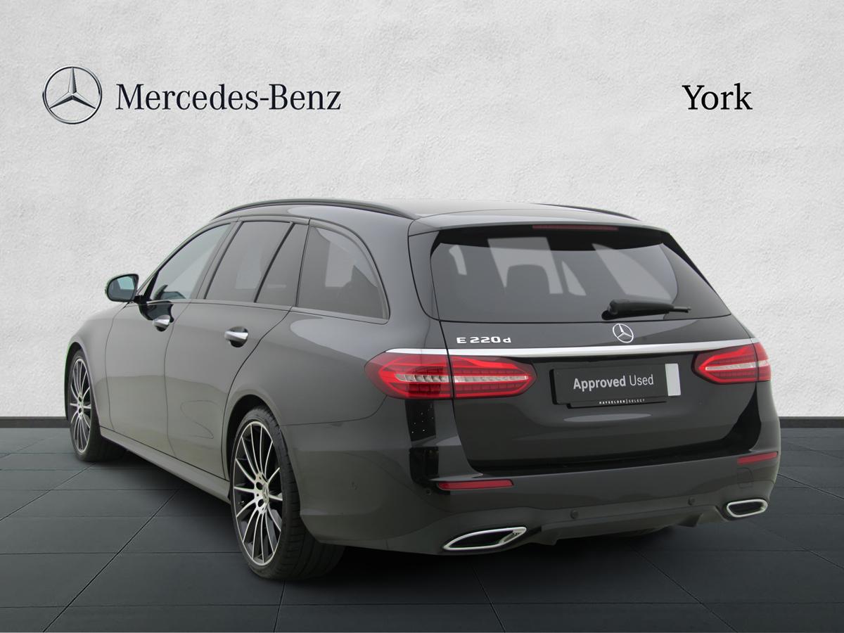 Used Mercedes-Benz E Class 2021 for sale - 76674387: Photo 2