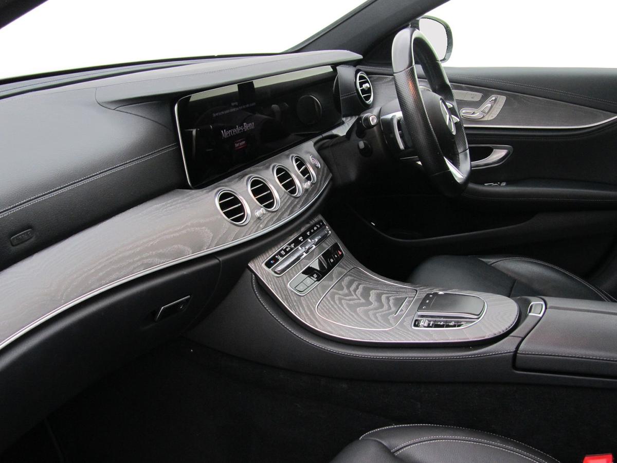 Used Mercedes-Benz E Class 2021 for sale - 76674387: Photo 3