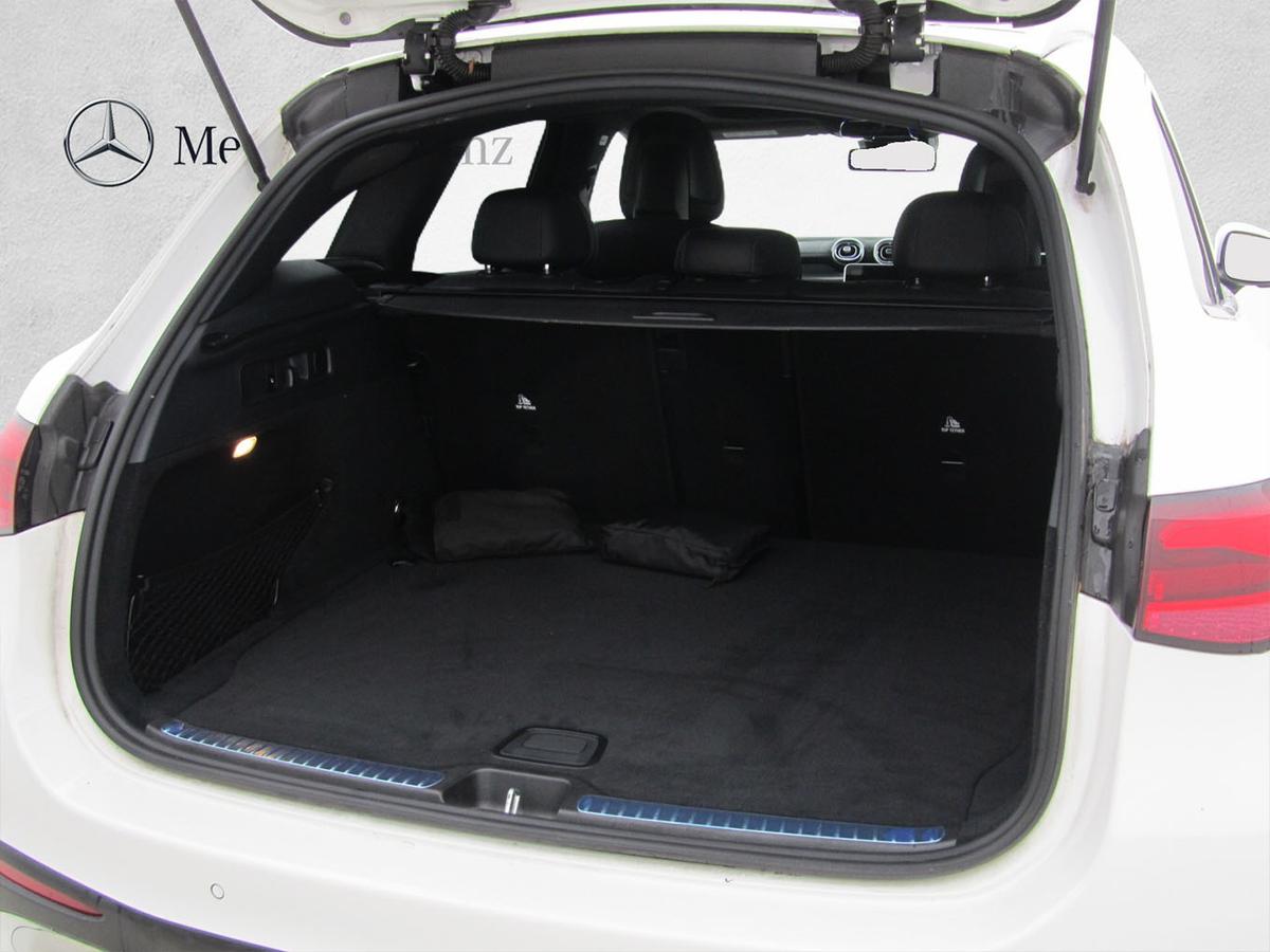 Used Mercedes-Benz GLC 2024 for sale - 76960695: Photo 9