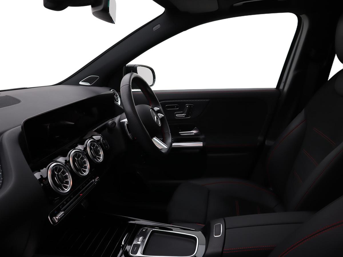 Used Mercedes-Benz GLA 2024 for sale - 77532934: Photo 17