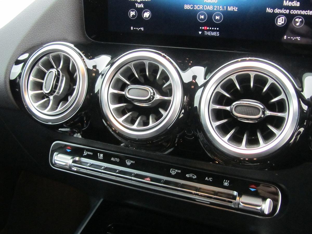 Used Mercedes-Benz EQA 2022 for sale - 77532867: Photo 23