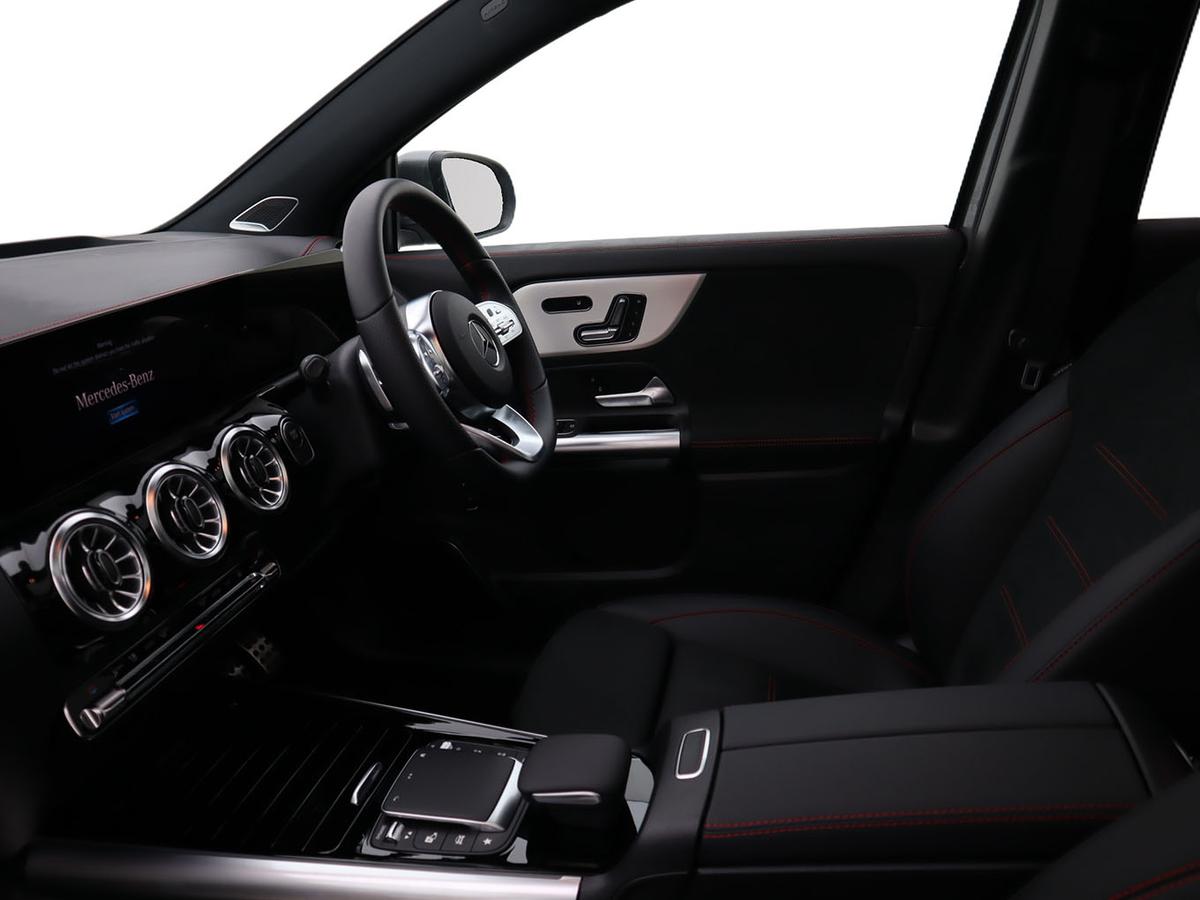 Used Mercedes-Benz EQA 2023 for sale - 77332769: Photo 17