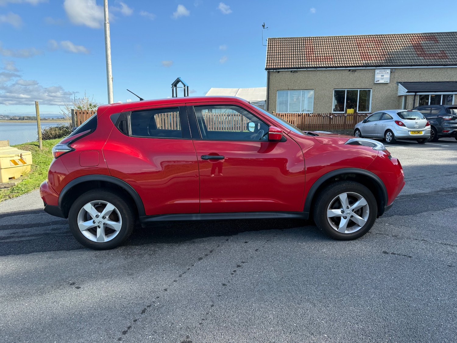 Used Nissan Juke 2014 for sale - 76045340: Photo 2