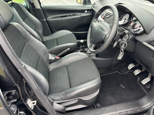 Used Peugeot 207 2012 for sale - 74793749: Photo 8