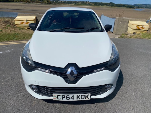 Used Renault Clio 2015 for sale - 75651285: Photo 8