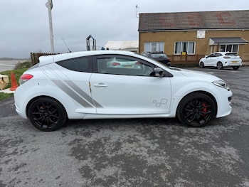 Used Renault Megane 2015 for sale - 78163782: Photo