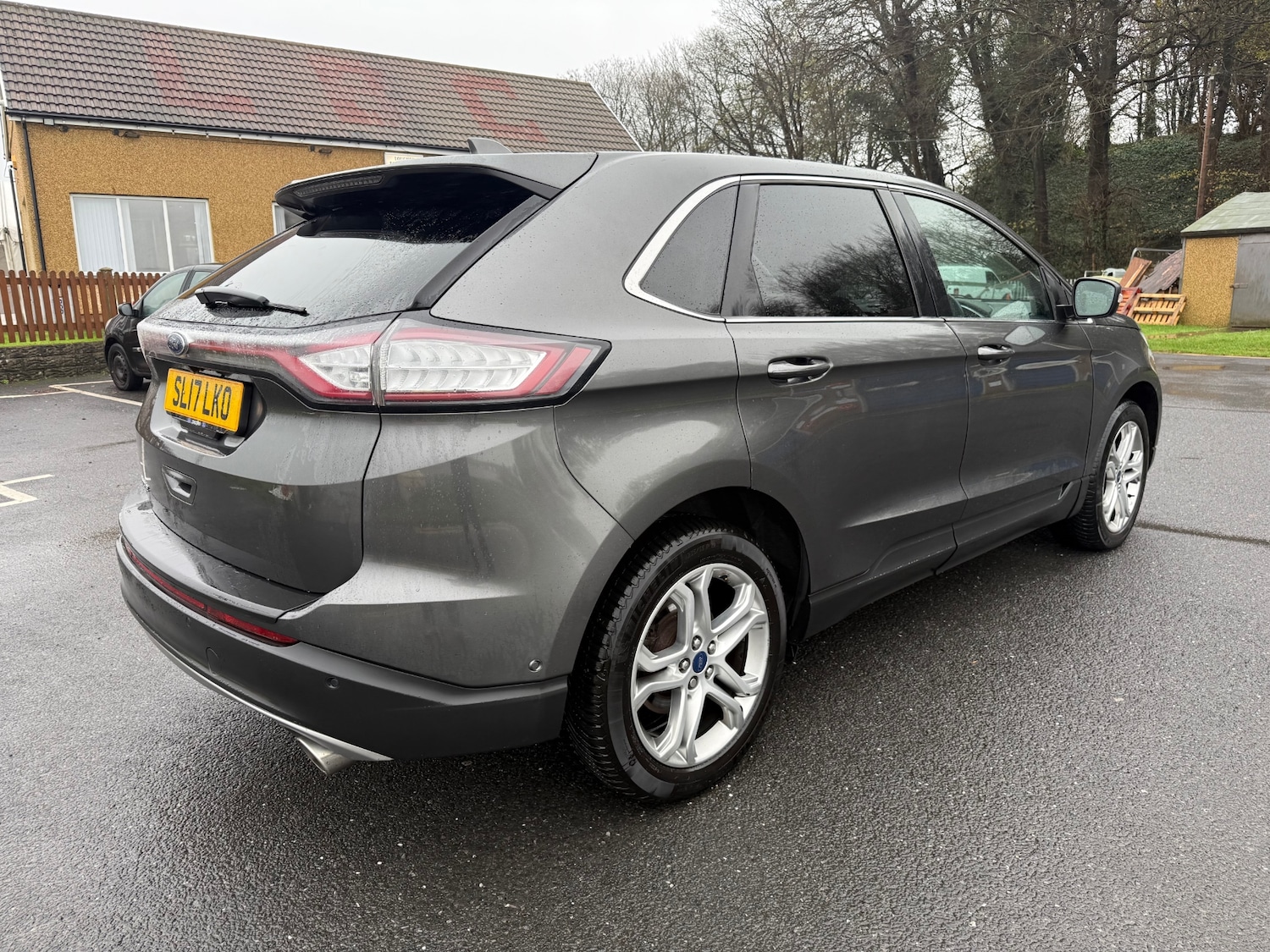 Used Ford Edge 2017 for sale - 76720082: Photo 3