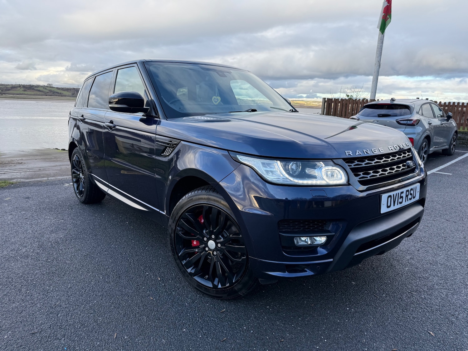 Used Land Rover Range Rover Sport 2015 for sale - 77353636: Photo 1