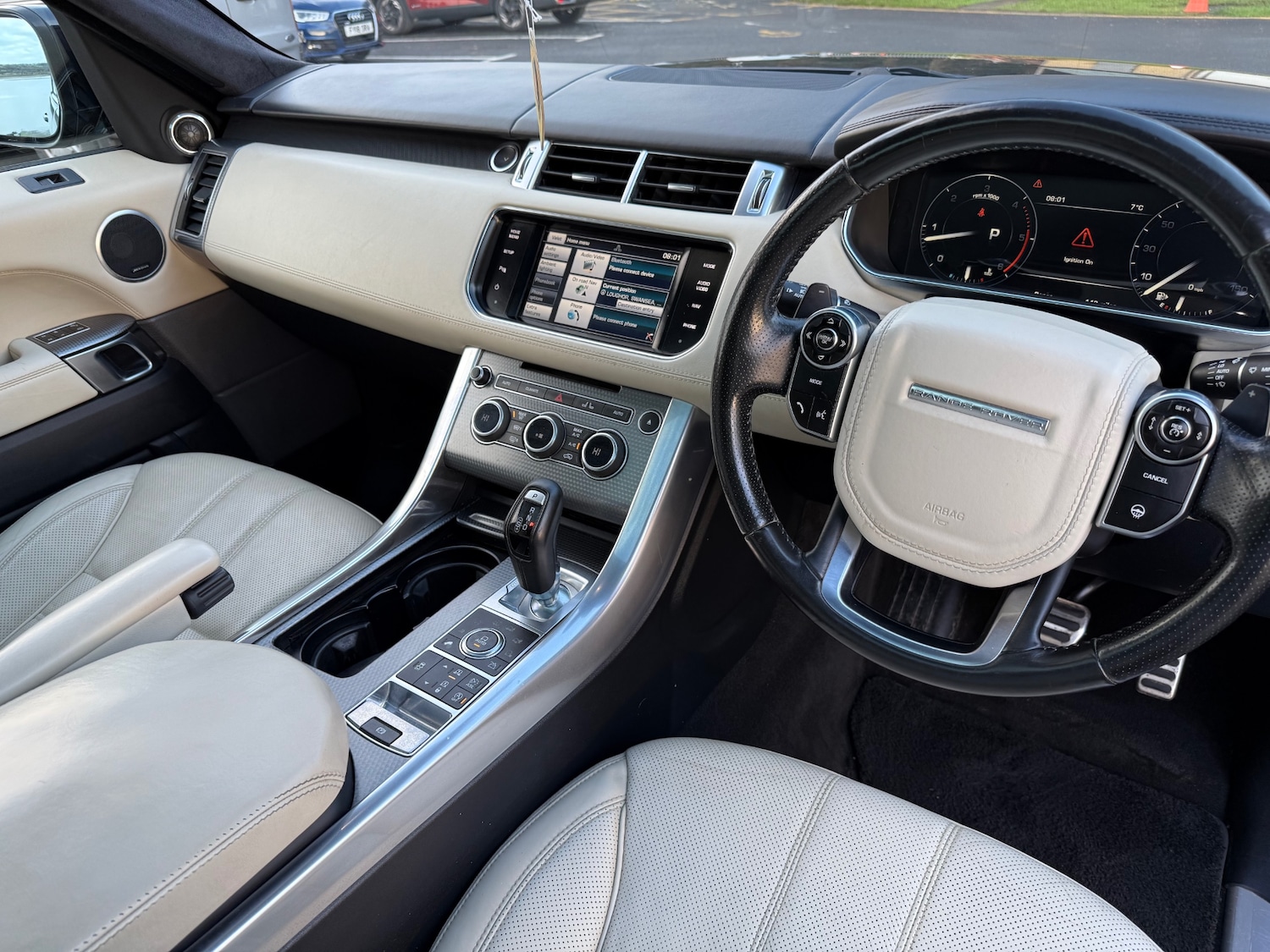 Used Land Rover Range Rover Sport 2015 for sale - 77353636: Photo 11