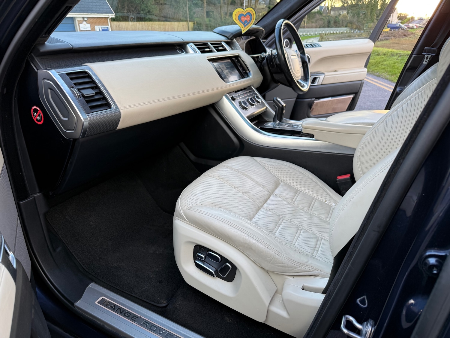 Used Land Rover Range Rover Sport 2015 for sale - 77353636: Photo 14