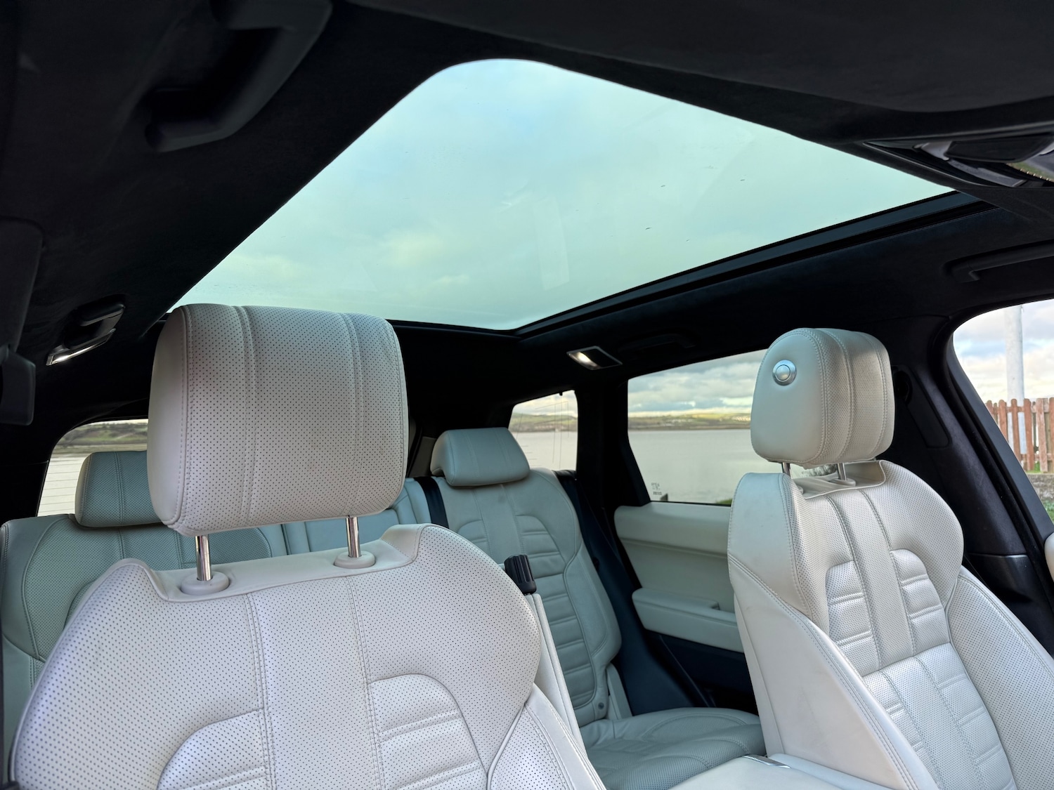 Used Land Rover Range Rover Sport 2015 for sale - 77353636: Photo 17