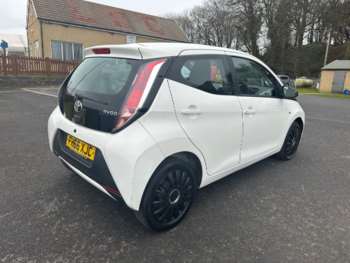 Used Toyota AYGO 2017 for sale - 74100018: Photo