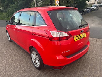 Used Ford Grand C-Max 2016 for sale - 78445549: Photo