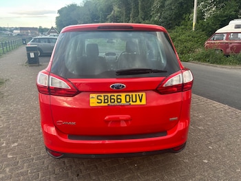 Used Ford Grand C-Max 2016 for sale - 78445549: Photo