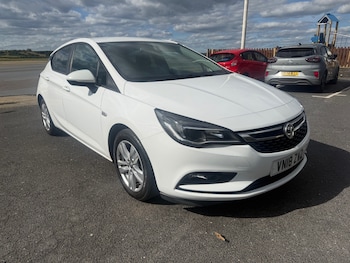 Used Vauxhall Astra 2018 for sale - 79448502: Photo