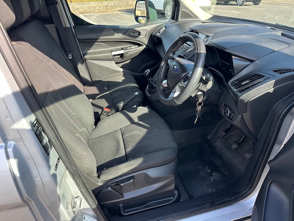Used Ford Transit Connect 2015 for sale - 73908549: Photo 9