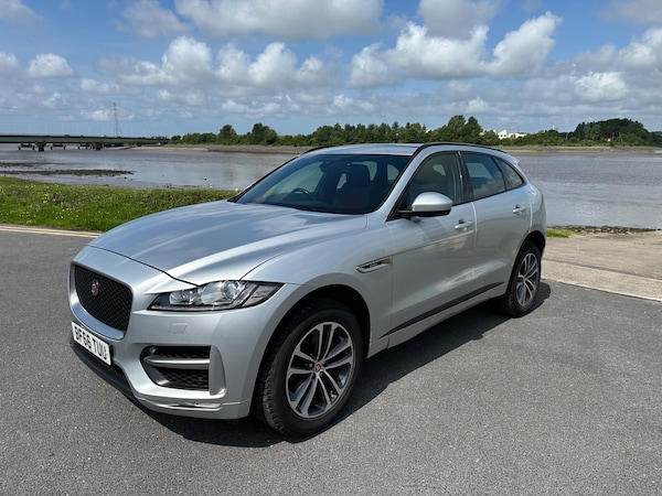 Used Jaguar F-Pace 2016 for sale - 74950052: Photo 7