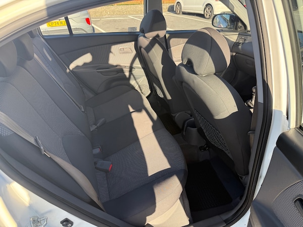 Used Kia Rio 2010 for sale - 76209047: Photo 11