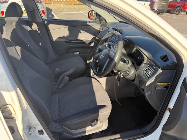 Used Kia Rio 2010 for sale - 76209047: Photo 9